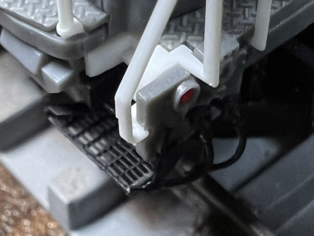 DE10前面グレードアップパーツ ステップ拡大