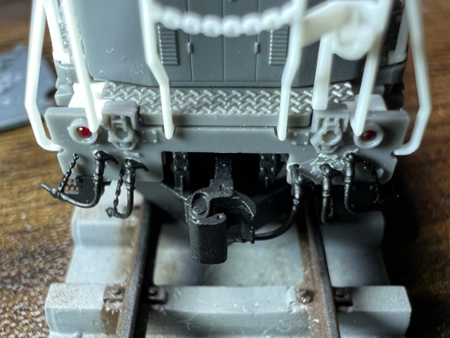 DE10前面グレードアップパーツ 未塗装状態