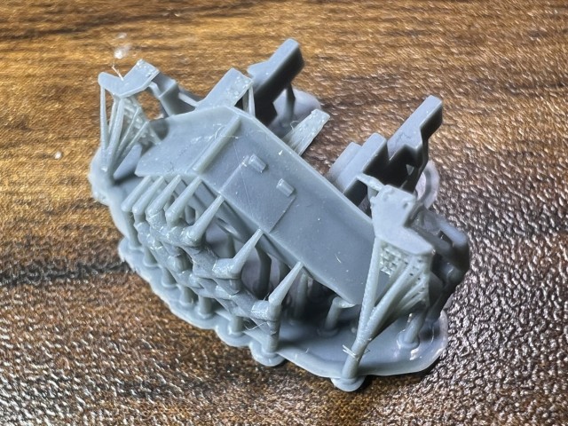 DE10前面グレードアップパーツ ランナー全体