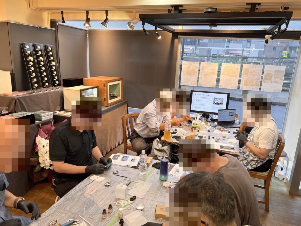 汚し会 ワム編の作業風景